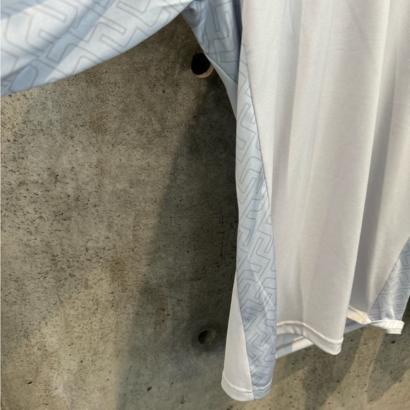 NWOT. Large J. Lindeberg Emanuel golf misplayed - Picture 3 of 6